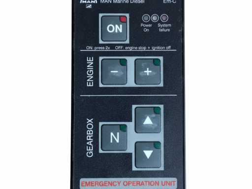 Panel sterowania silnikiem awaryjnym – 51.27720-7035