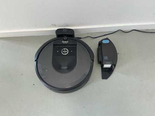 Aspirator robot Roomba