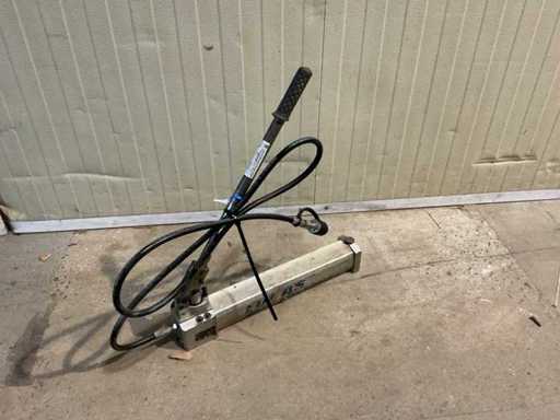 Lucas Hydraulische pomp hand