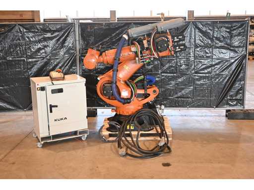 KUKA KR 240 R2900 ULTRA KUKA industriële robot KR 240 R2900 ultra incl. VKR C4 bedieningskast inclusief bedieningspaneel