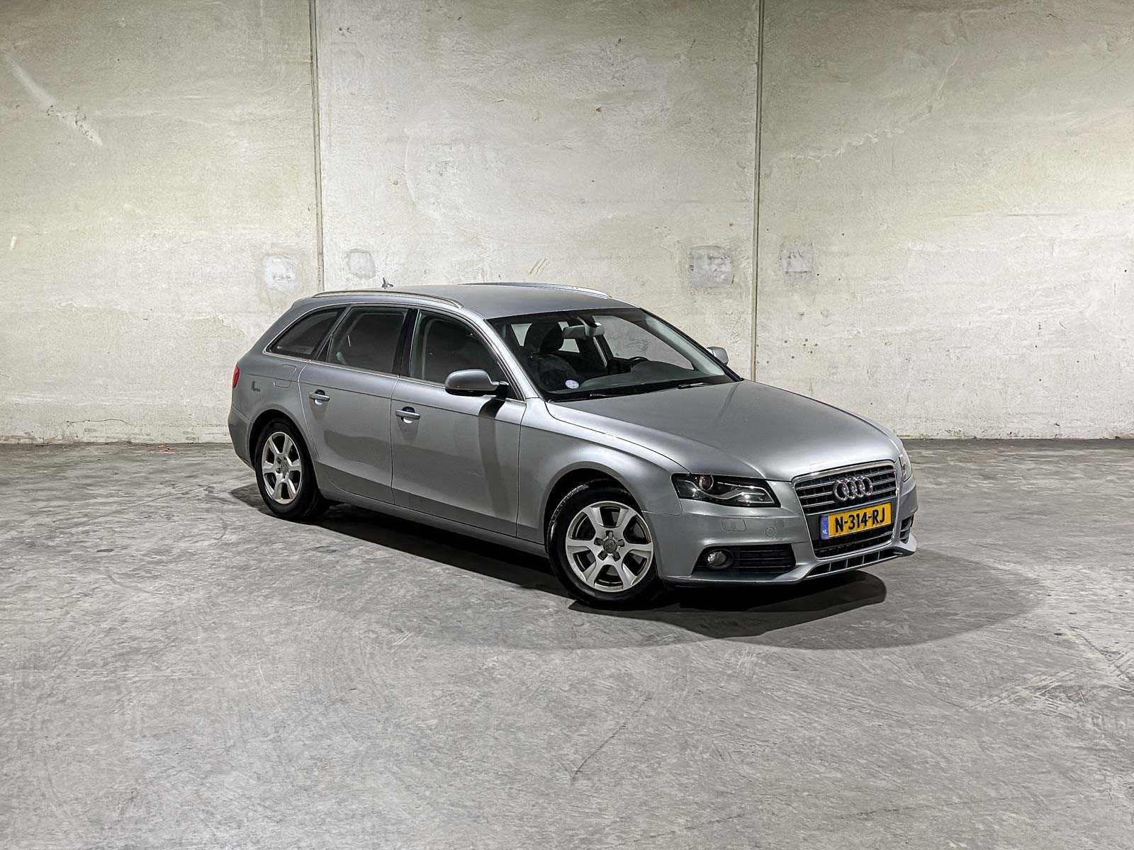Audi A4 Avant 1.8 TFSI S edition 118pk 2010, N-314-RJ