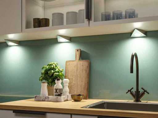 LED din oțel inoxidabil pentru iluminarea inferioară Thebo Kitchen