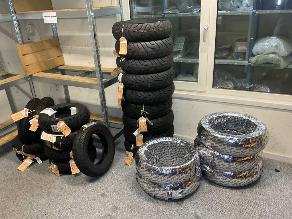 Stock of various moped/moped tyres