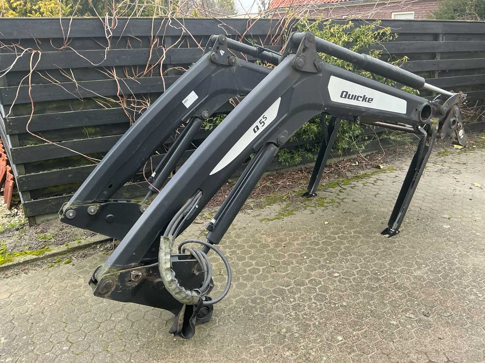 2018 Alo Q5SDME MC431/2SD Front Loader