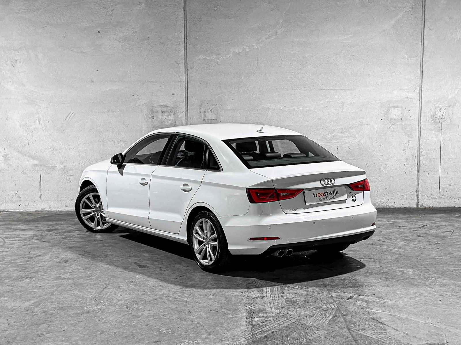 Audi A3 Sedan 1.4 TFSI CoD Ambiente Pro Line Plus 150hp 2015, 5-ZFD-12