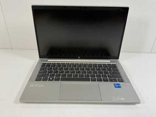 HP EliteBook 830 G8 13.3", Core(TM) i7 11ª generazione, 16 GB di RAM, 512 GB NVMe Laptop