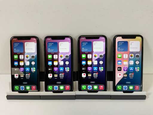 Apple iPhone XR - 64GB - Nero (4x)