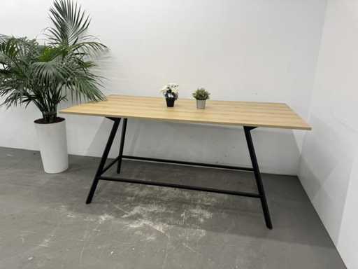 Huislijn - Conference table