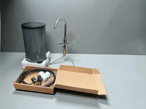 AQUA HOT+ 3-in-1 boiling water tap