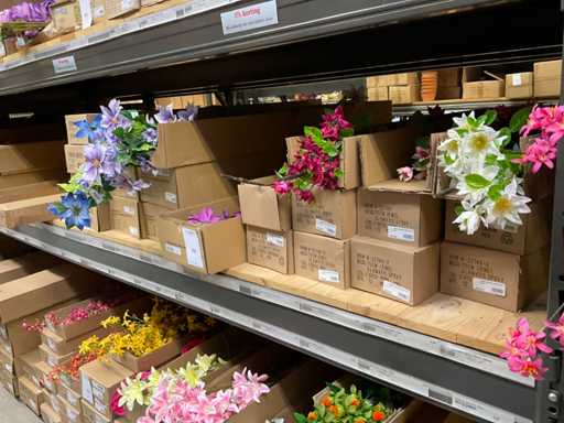 Lot de fleurs artificielles