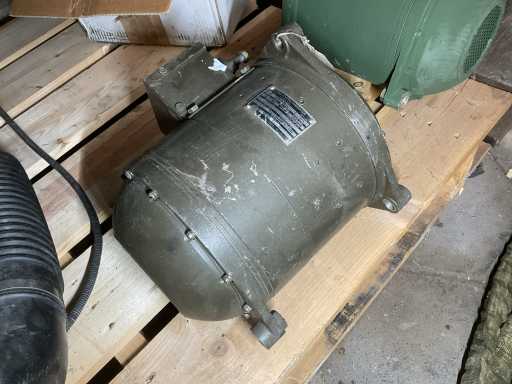 Démarreur 30V 300amp