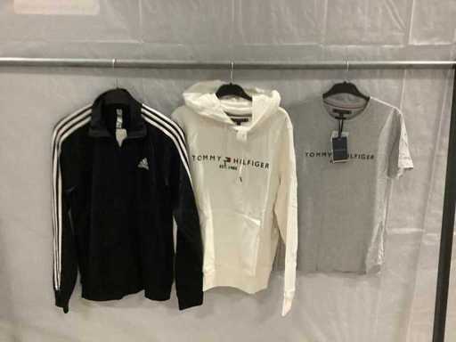 Paletten-gebrandete Kleidung (300x)