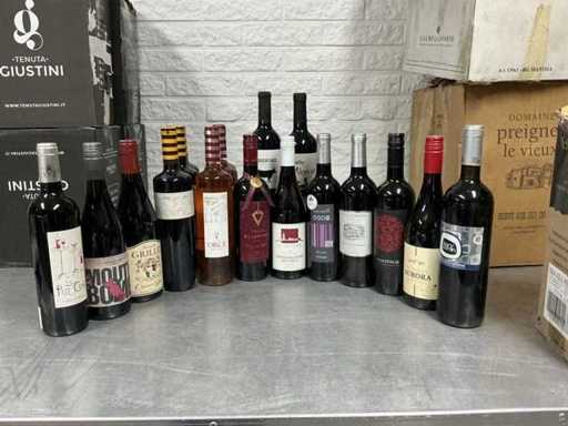 Variație de vinuri rosé, roșu și alb (18x)
