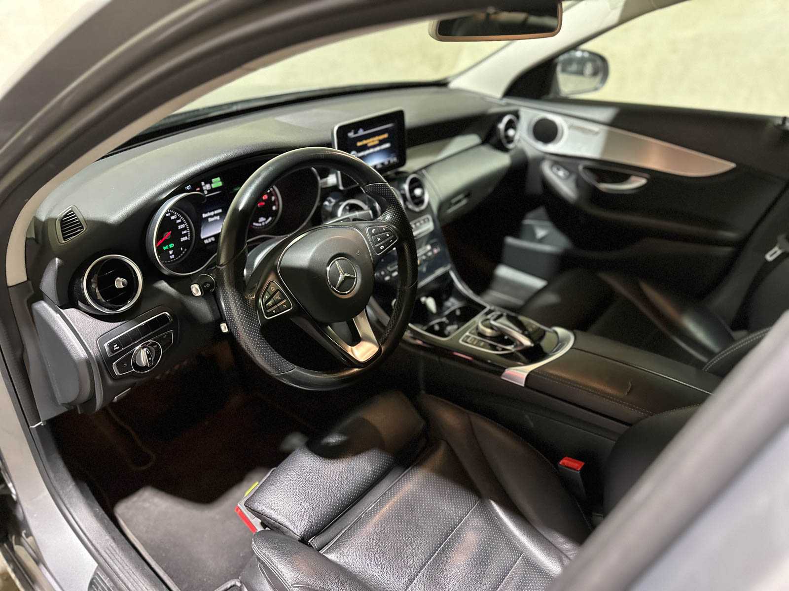 Mercedes-Benz C350e Estate Lease Edition 279pk 2016 C-klasse, X-645-TS