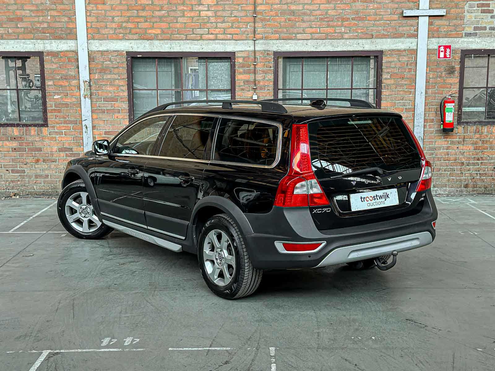 Volvo XC70 2.4 D5 Summum 185pk 2009, PD-287-R Youngtimer