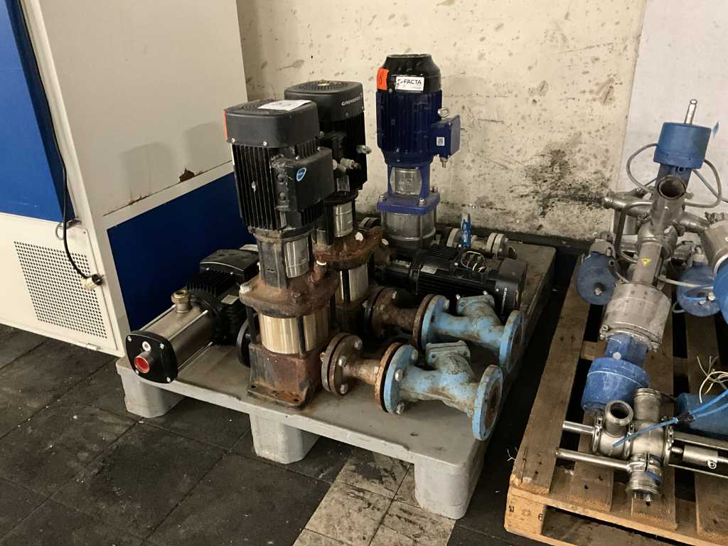 Grundfoss Centrifugal pump (5x)