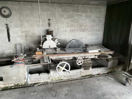 Steenzaagmachine (2x)