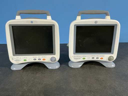 GE Healthcare - Transport Pro - with 1x patient data module