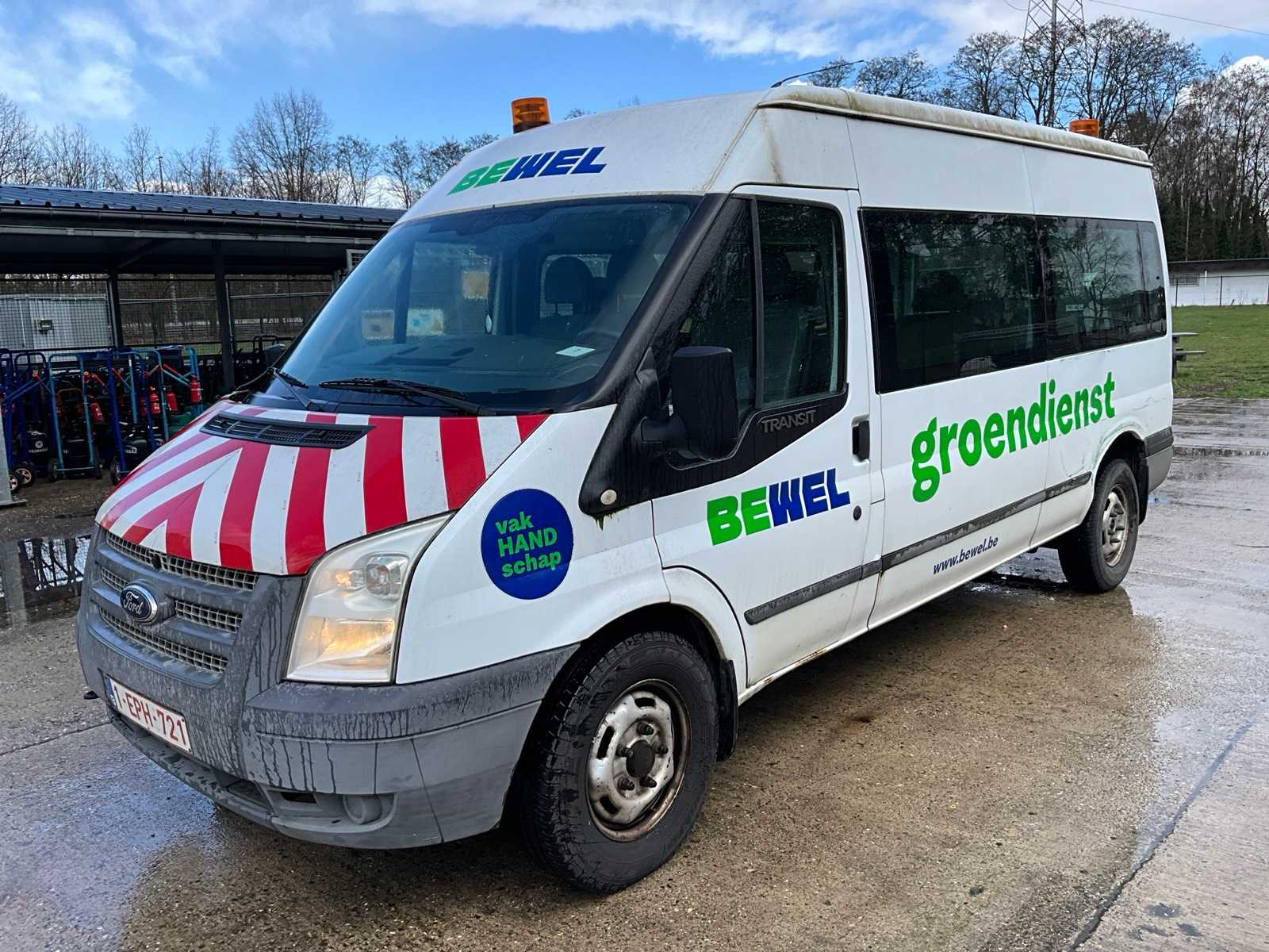 2013 Ford Transit Passenger transport up to 8+1