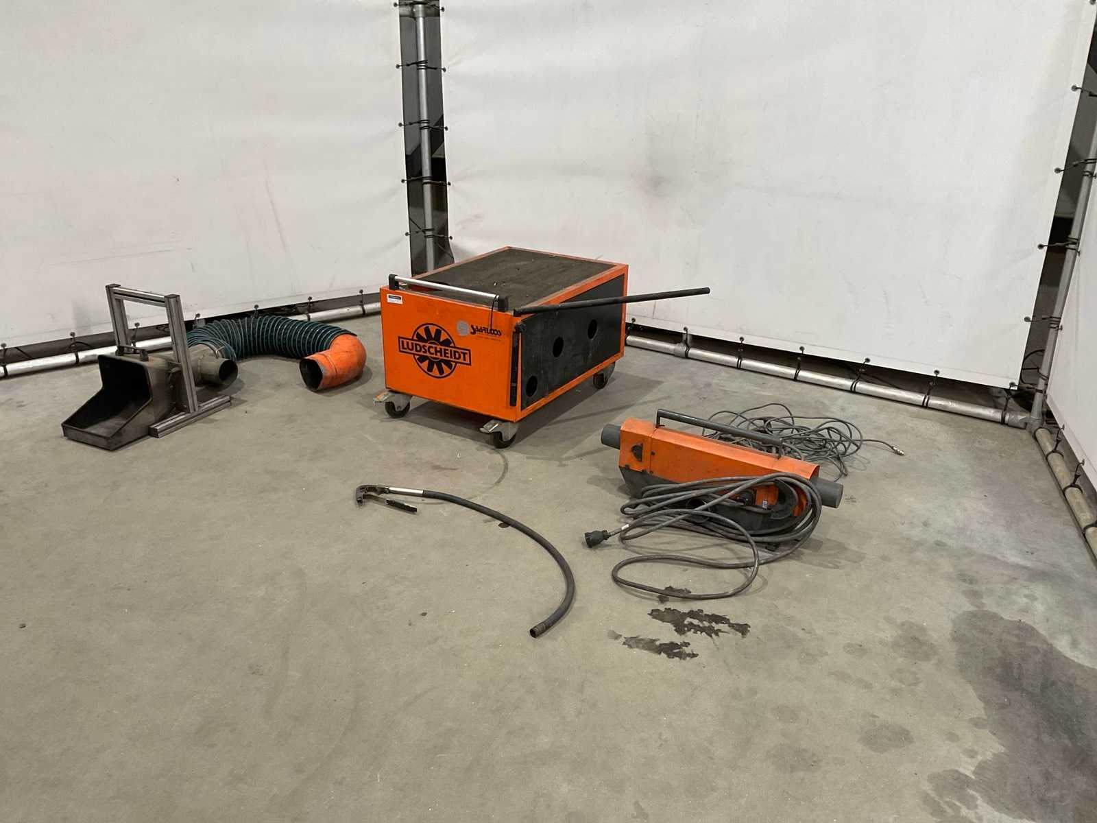 Ludscheidt – 38-000 – Mobile extraction