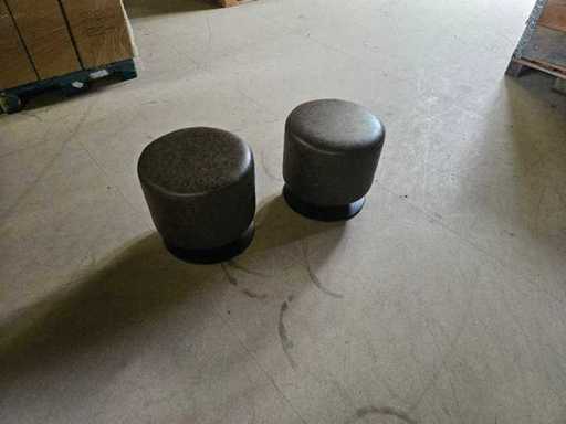 2x Brown simili pouf 40 cm Ø