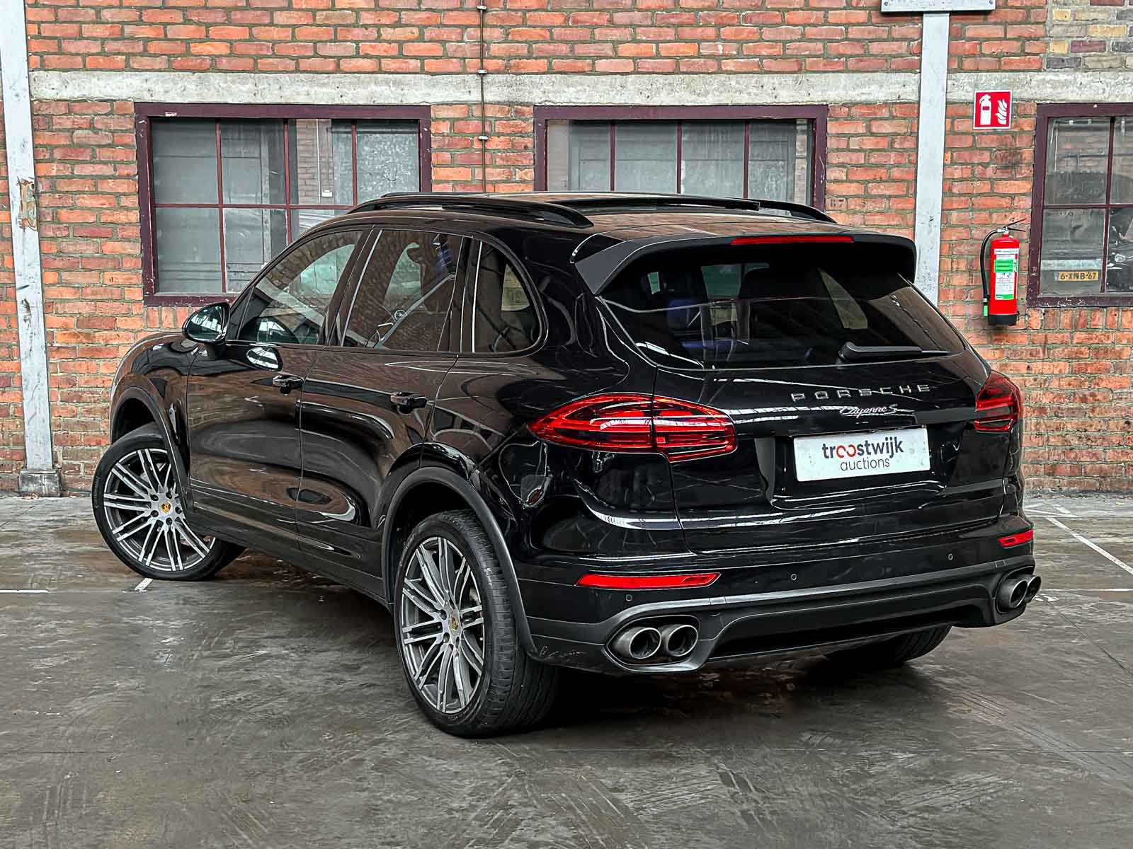Porsche Cayenne S 3.6 V6 420pk 2014, K-204-BH