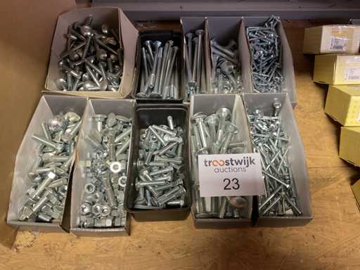 1 Charge Holzschrauben; Zugschrauben