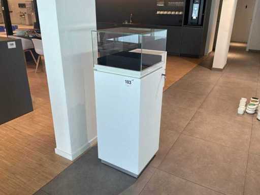 Vitrine (2x)