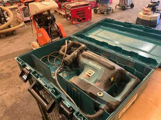 MAKITA HM 1213C Demolition Hammer