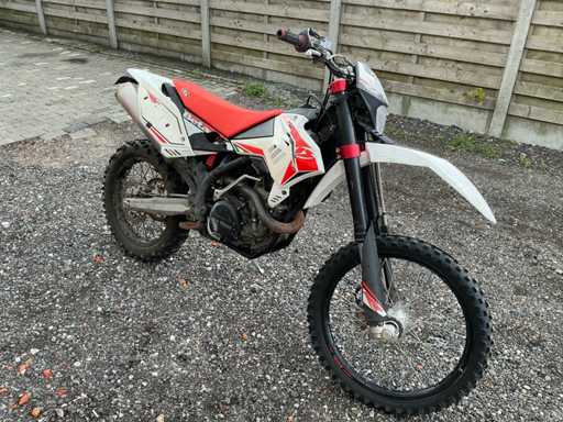 2010 Beta E3 RR4T 450CC Race Bike