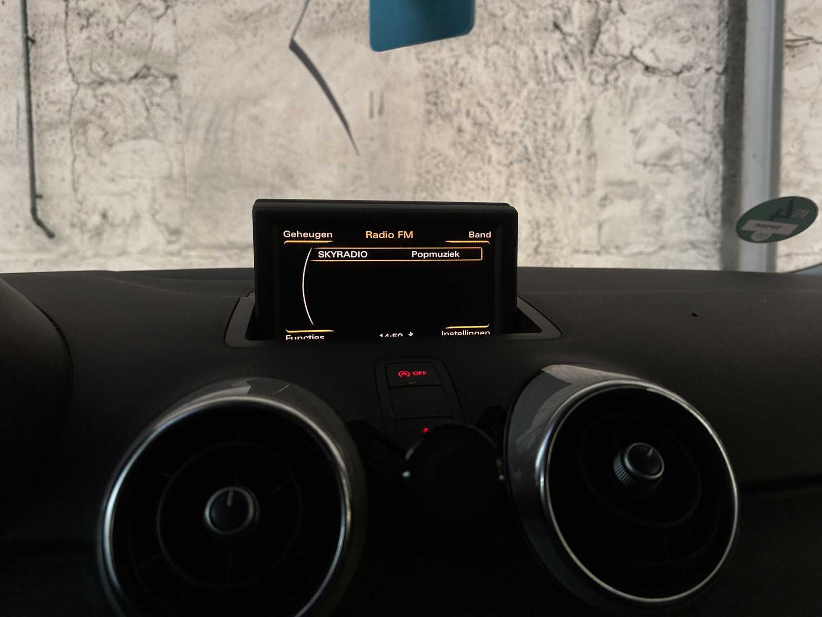 Audi A1 1.4 TFSI Amb. PL. B. 122PK 2011, 56-PDD-6