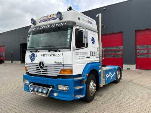Mercedes-Benz Atego 1828 LS/7.1 Ciężarówka z 1999 roku, ciągnik siodłający z naczepą