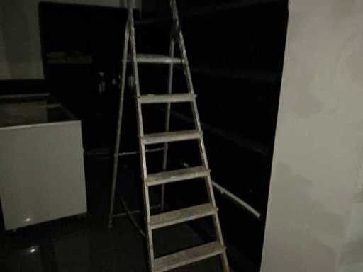 Escabeau, 7 marches