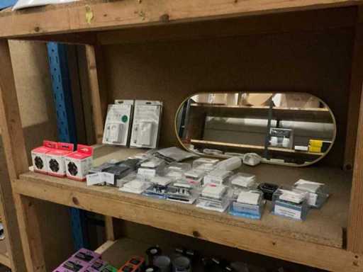 Przełączniki, dzwonki do drzwi i ściemniacze