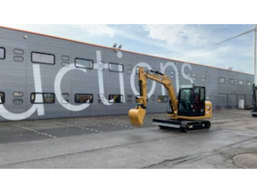 2d523271-fc1e-4568-be99-083b6f5868fe.mp4