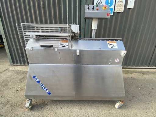 Długi krojecz do łososia