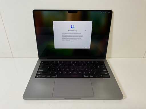 Apple MacBook Pro 14”, Apple M1 Pro, 16 GB RAM, 512 GB NVMe Laptop