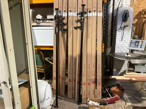 Autopole Manfrotto tripod (2x)