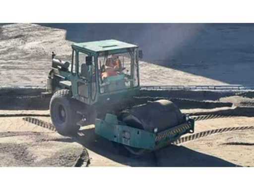 04182290-e3db-4e94-89f1-bb4ff4c6c41c.mp4