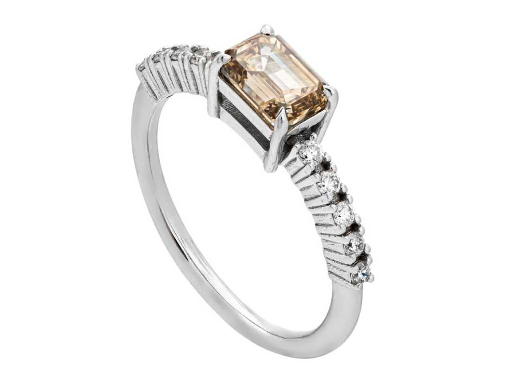 Luxus Ring Natural Diamand Fancy Yellowish Brown 1,19 Karat