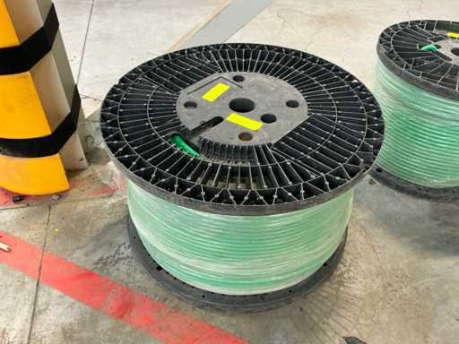 SGG 4x0.8 Pc & network cable