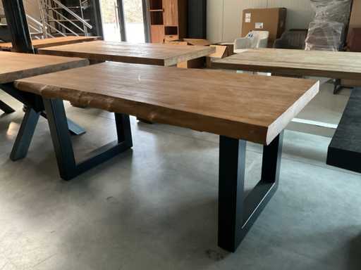 Table à manger Sappello