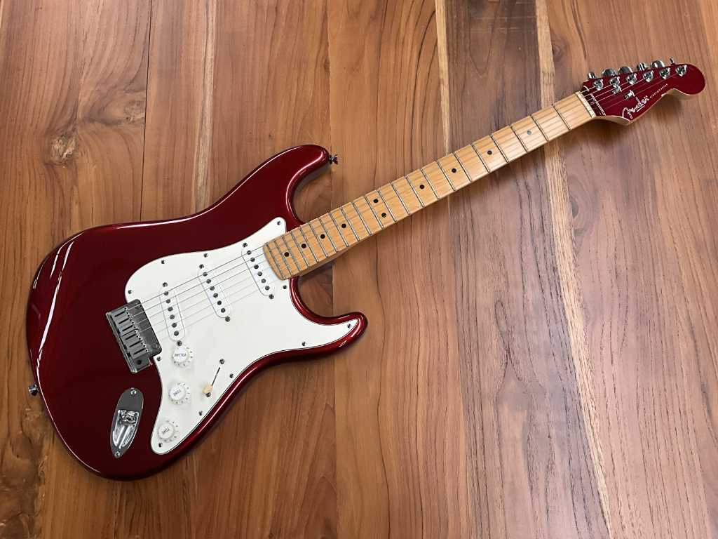 FENDER Stratocaster - Rouge pomme d’amour (1995)