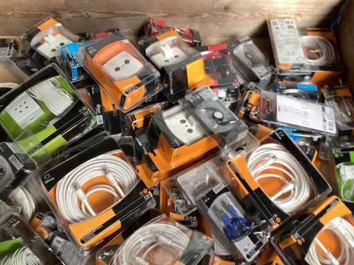 Q-link mix pallet kabels en connectors