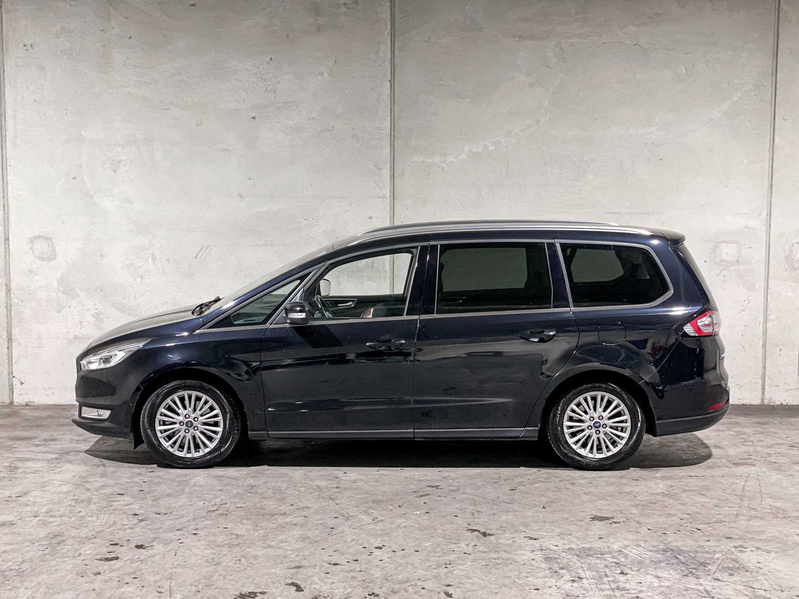 Ford Galaxy 1.5 Titanium 160hp 2015 7 Seats, KD-432-P