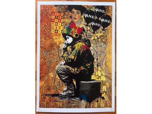 DEATH NYC: Banksy Astronaut e Klimt Gustav