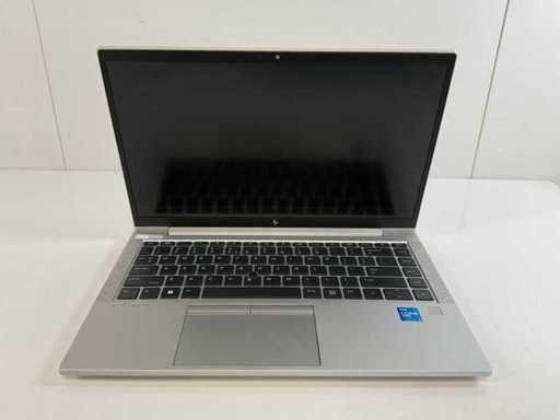 HP EliteBook 840 G8 14", Core(TM) i5 11. generacji, 16 GB RAM, 512 GB NVMe Laptop