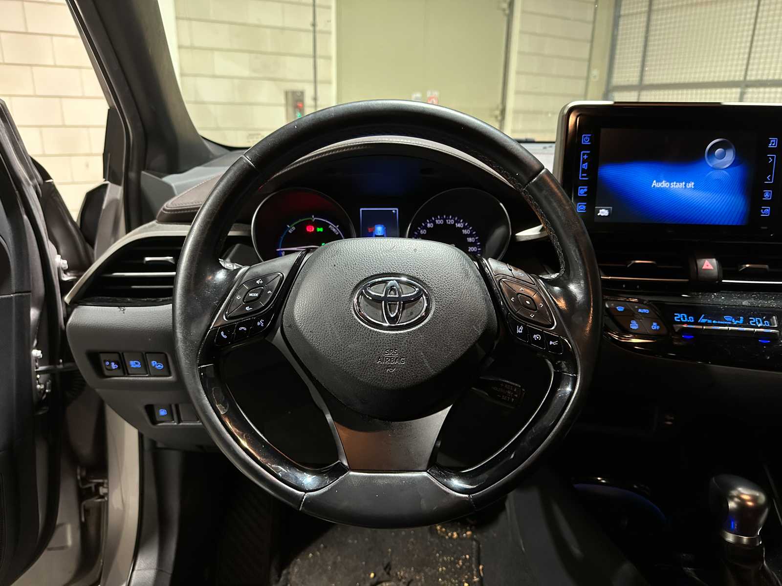 Toyota C-HR 1.8 Hybrid Executive 98PK 2017, PG-762-K