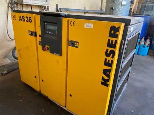 Varie apparecchiature per aria compressa