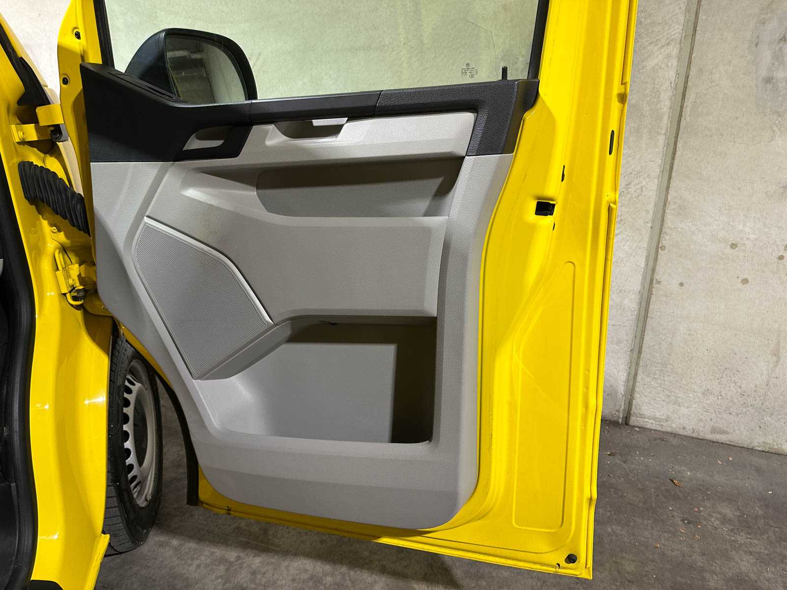 Volkswagen Transporter 2.0 TDI 148pk 2019 Bedrijfswagen, V-57-NBF